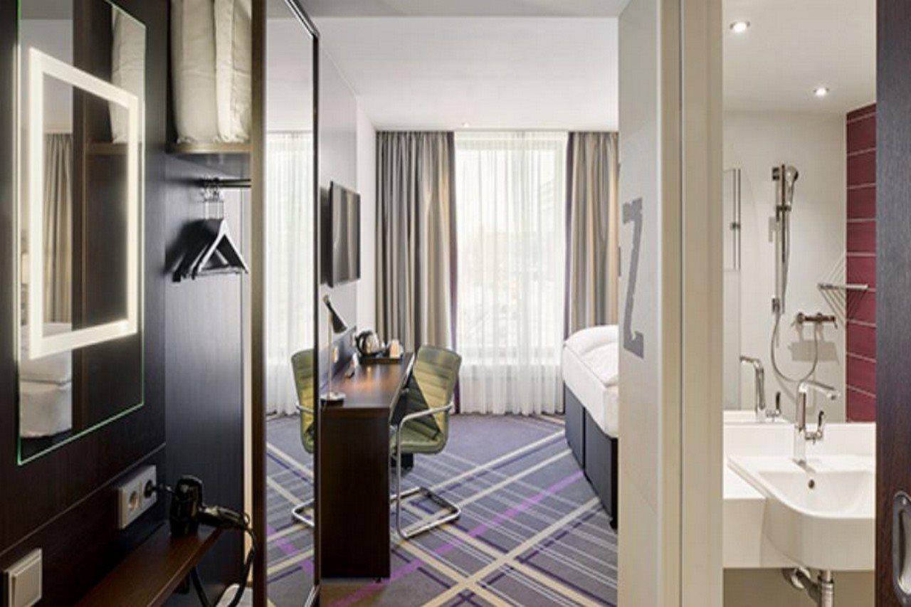 Premier Inn Muenchen Airport Sued ハルベルクモース エクステリア 写真