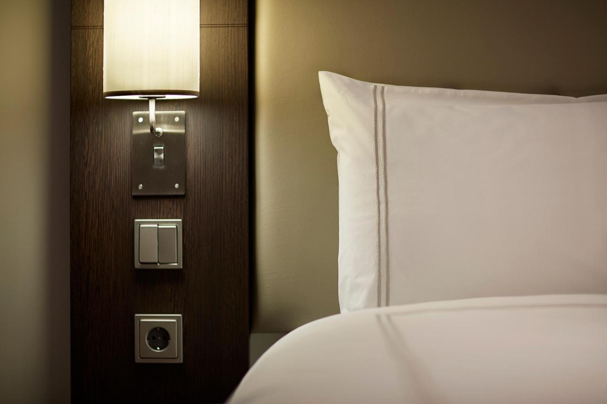 Premier Inn Muenchen Airport Sued ハルベルクモース エクステリア 写真
