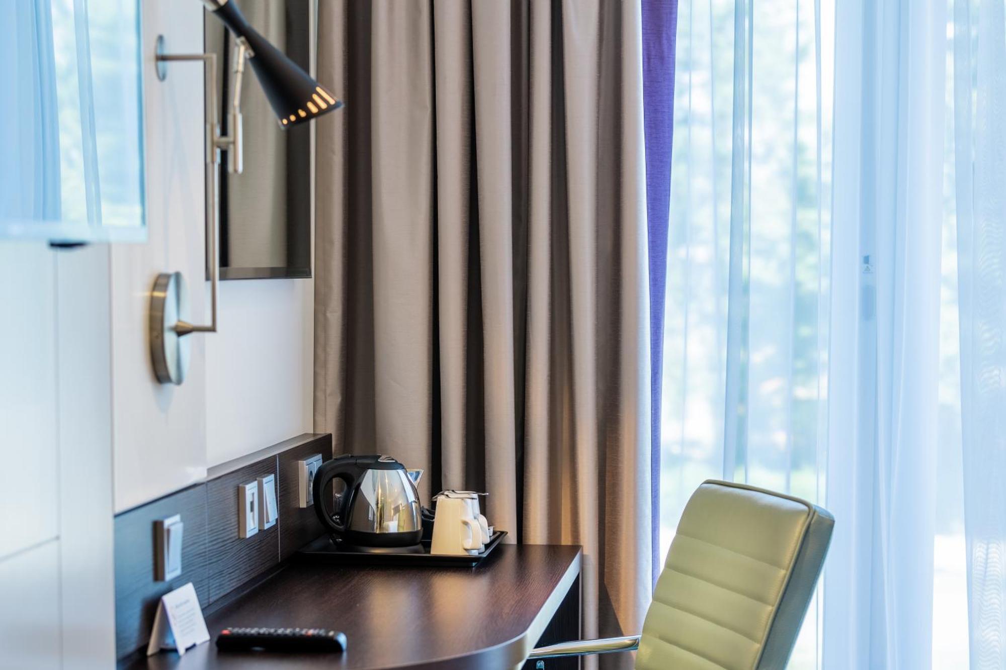 Premier Inn Muenchen Airport Sued ハルベルクモース エクステリア 写真