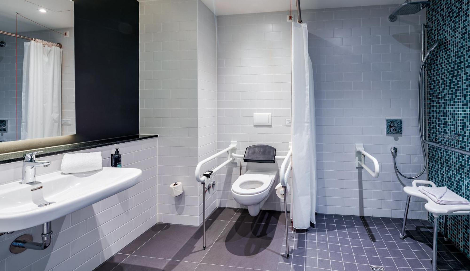 Premier Inn Muenchen Airport Sued ハルベルクモース エクステリア 写真
